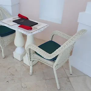Ocean West Boutique Bahamas